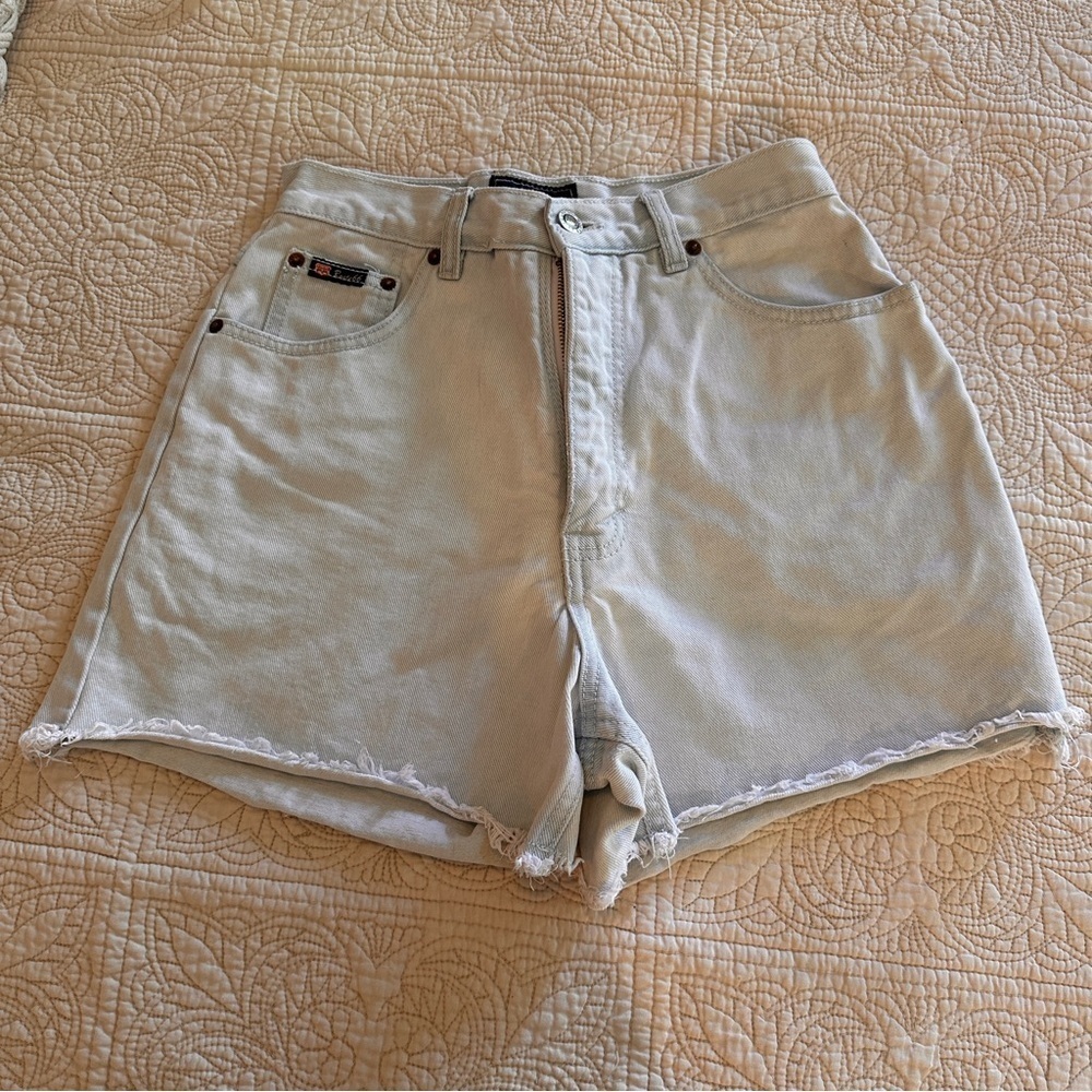 Vintage 1990’s Route 66 Pale Blue Denim High Waisted Woman’s Shorts Summer Relax